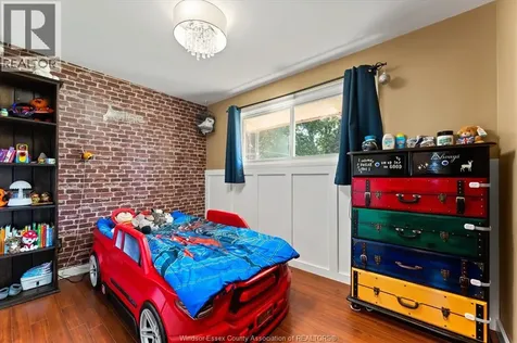 67 Danforth Avenue Leamington ON N8H 2P8