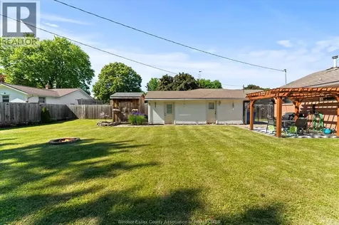 67 Danforth Avenue Leamington ON N8H 2P8