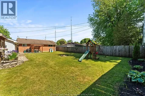 67 Danforth Avenue Leamington ON N8H 2P8