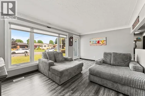 67 Danforth Avenue Leamington ON N8H 2P8