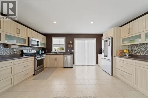 398 Poplar Drive Lakeshore ON N0R 1A0