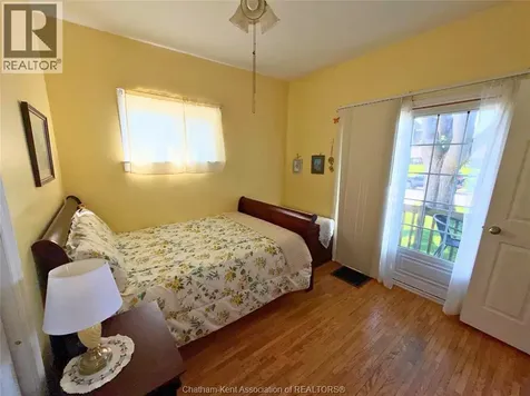 141 Poplar Street Chatham ON N7L 1K4