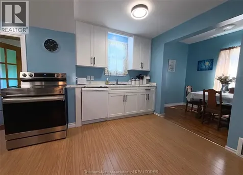141 Poplar Street Chatham ON N7L 1K4