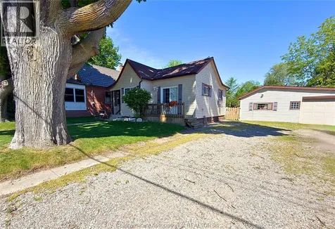 141 Poplar Street Chatham ON N7L 1K4