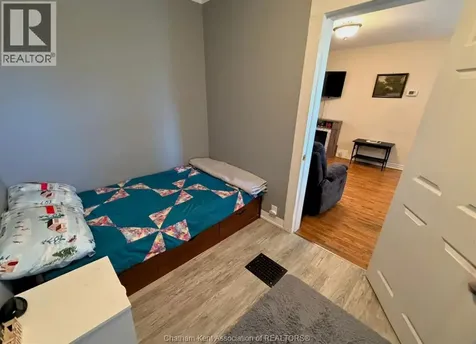 141 Poplar Street Chatham ON N7L 1K4