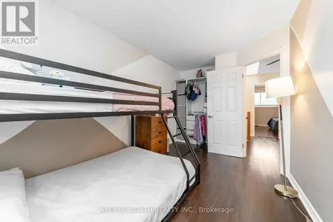 1103 Millwood Court Ottawa ON K1C 3E9