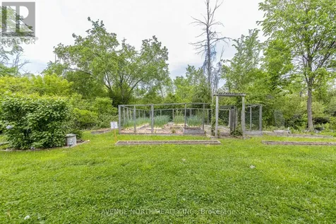 1103 Millwood Court Ottawa ON K1C 3E9
