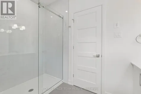 6954 Notre Dame Street Ottawa ON K1C 1H7