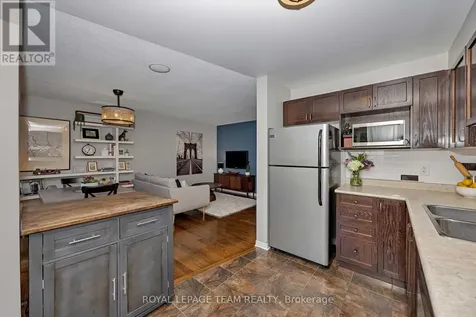 226 Arrita Street Ottawa ON K2S 0J7