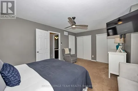 226 Arrita Street Ottawa ON K2S 0J7