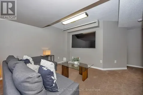 226 Arrita Street Ottawa ON K2S 0J7