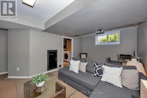 226 Arrita Street Ottawa ON K2S 0J7