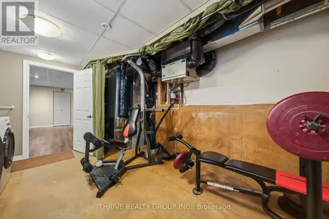 73 Greenway Boulevard St. Thomas ON N5P 4P8