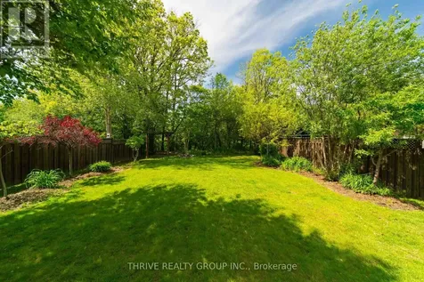 73 Greenway Boulevard St. Thomas ON N5P 4P8