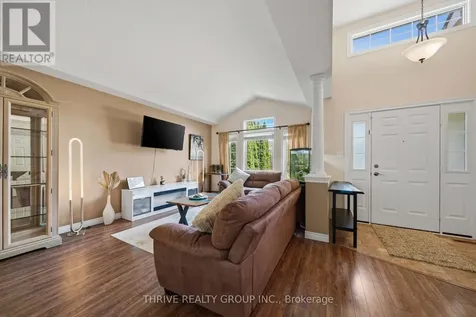 73 Greenway Boulevard St. Thomas ON N5P 4P8