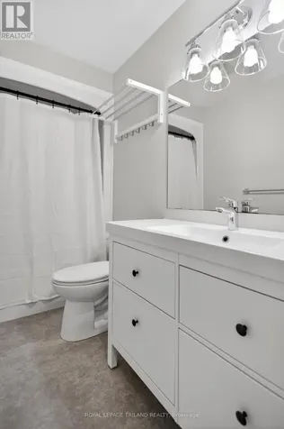 48 Cottonwood Drive St. Thomas ON N5P 4M7