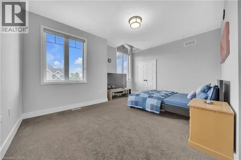 187 Forest Creek Drive Kitchener ON N2R 0M1