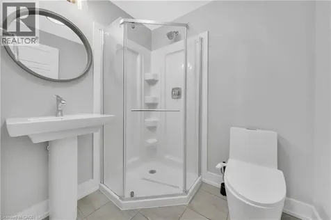 187 Forest Creek Drive Kitchener ON N2R 0M1