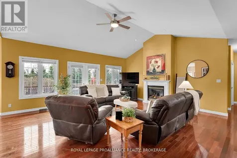 61 Conner Drive Gananoque ON K7G 2V4