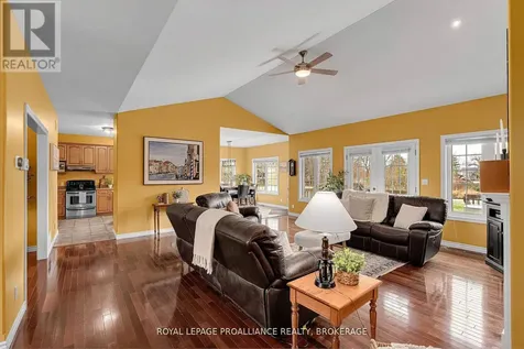 61 Conner Drive Gananoque ON K7G 2V4