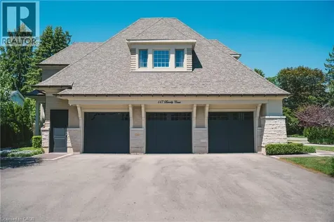 147 Beverly Court Ancaster ON L9G 1B9