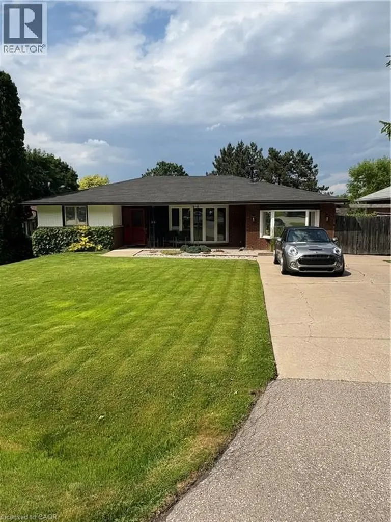 59 Brentwood Drive Stoney Creek ON L8G 2X1