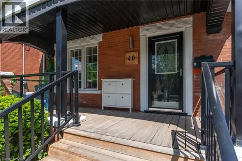 40 Woodland Avenue Kitchener ON N2M 3G7