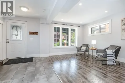 40 Woodland Avenue Kitchener ON N2M 3G7
