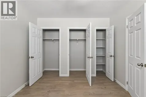 235 Jessica Court Kitchener ON N2R 0C5