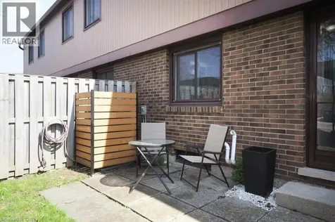 279 Sandowne Drive Waterloo ON N2K 2C1