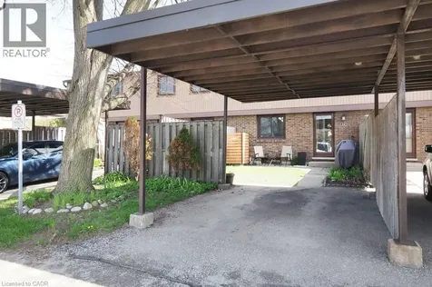 279 Sandowne Drive Waterloo ON N2K 2C1