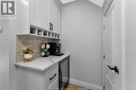1353 Moy Avenue Windsor ON N8X 4S5
