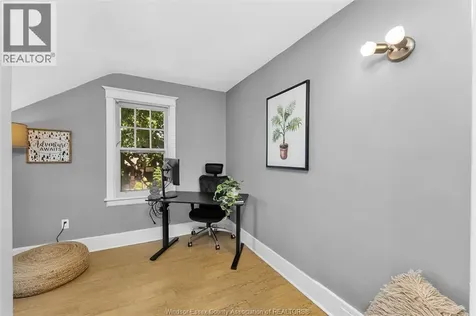 1353 Moy Avenue Windsor ON N8X 4S5