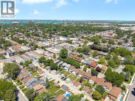 1353 Moy Avenue Windsor ON N8X 4S5