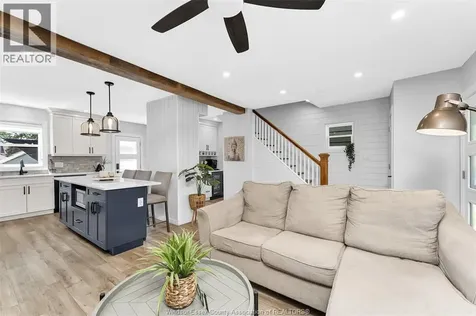 1353 Moy Avenue Windsor ON N8X 4S5