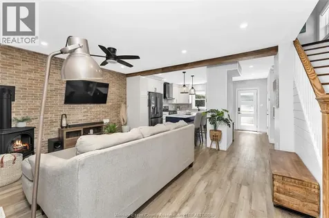 1353 Moy Avenue Windsor ON N8X 4S5
