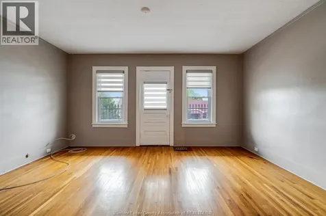 2279 Lillian Avenue Windsor ON N8X 4B1