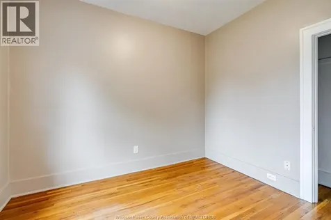 2279 Lillian Avenue Windsor ON N8X 4B1