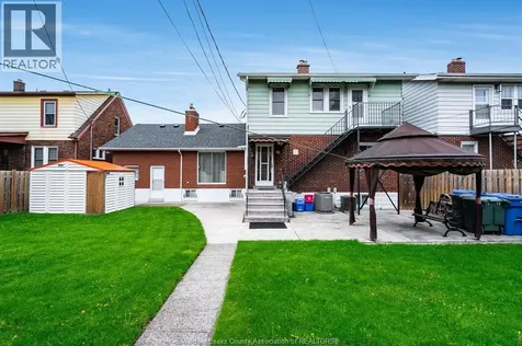 2279 Lillian Avenue Windsor ON N8X 4B1