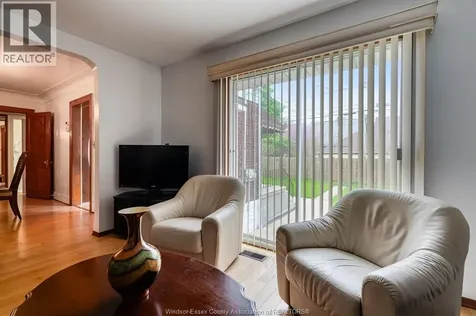 2279 Lillian Avenue Windsor ON N8X 4B1