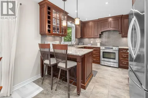 16 Forest Creek Drive Ottawa ON K2S 1L6