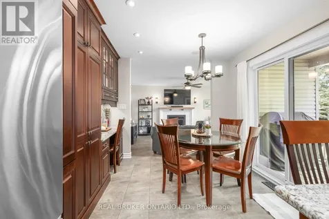 16 Forest Creek Drive Ottawa ON K2S 1L6