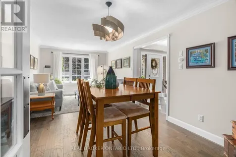 16 Forest Creek Drive Ottawa ON K2S 1L6