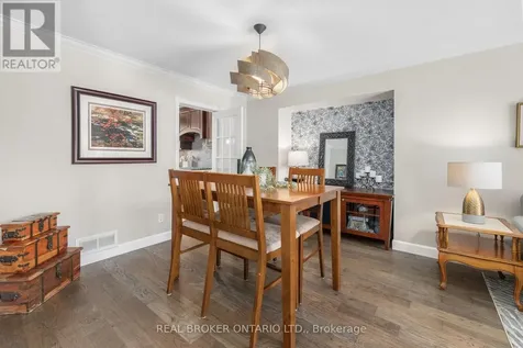 16 Forest Creek Drive Ottawa ON K2S 1L6