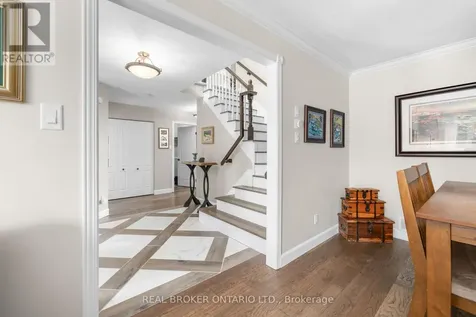 16 Forest Creek Drive Ottawa ON K2S 1L6