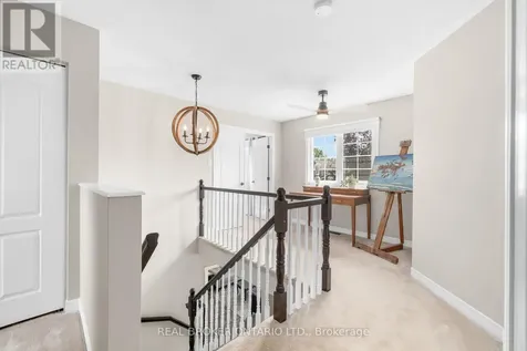 16 Forest Creek Drive Ottawa ON K2S 1L6