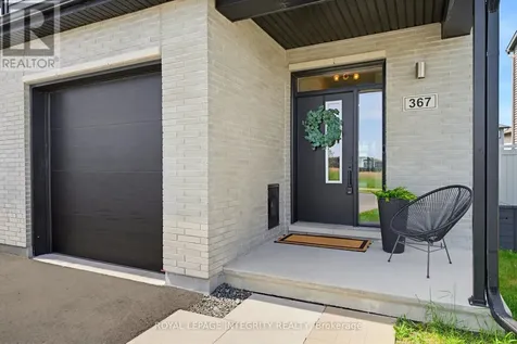 367 Cope Drive Ottawa ON K2V 0P7