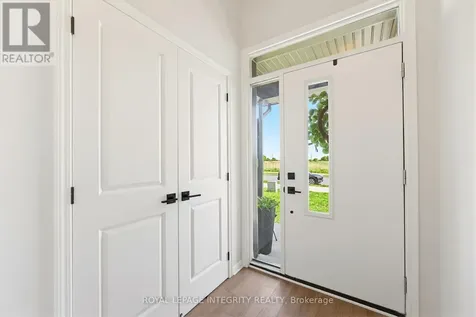 367 Cope Drive Ottawa ON K2V 0P7