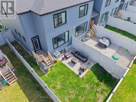 367 Cope Drive Ottawa ON K2V 0P7