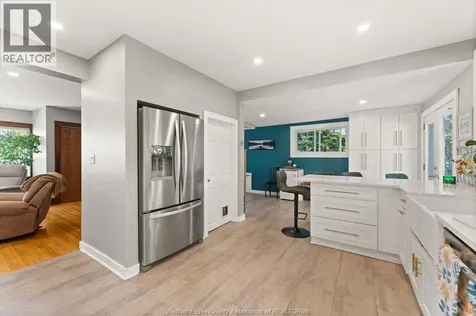 71 Pearl Street West Kingsville ON N9Y 1V5